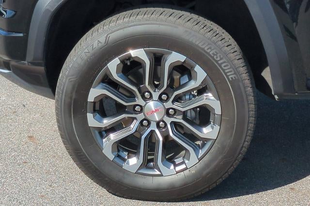 2023 GMC Canyon Denali