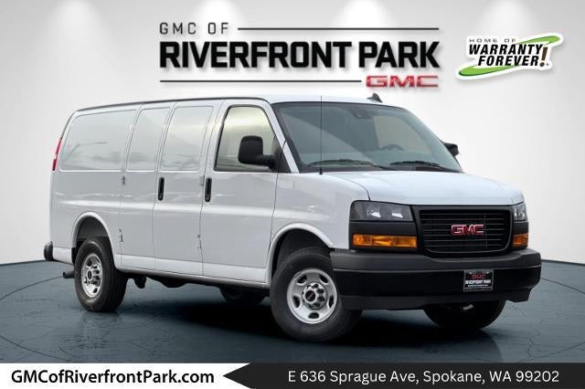 2025 GMC Savana Cargo 2500 Base