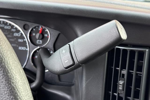 2025 GMC Savana Cargo 2500 Base