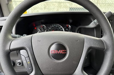 2025 GMC Savana Cargo 2500 Base