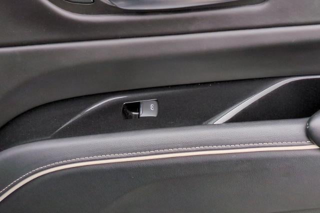 2023 Cadillac Escalade ESV 4WD Sport Platinum