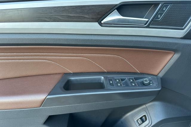 2022 Volkswagen Atlas 2.0T SE w/Technology