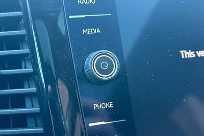 2022 Volkswagen Atlas 2.0T SE w/Technology