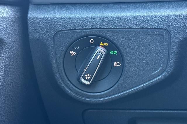 2022 Volkswagen Atlas 2.0T SE w/Technology