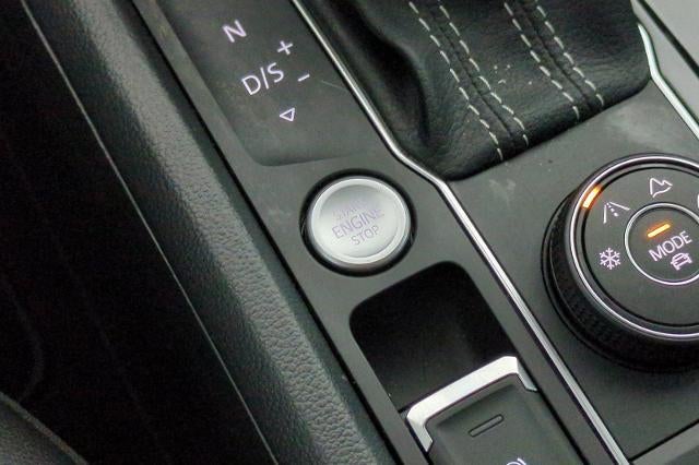 2023 Volkswagen Atlas 3.6L V6 SEL R-Line Black