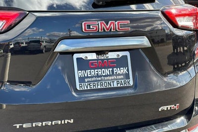 2023 GMC Terrain AT4