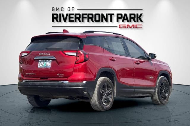 2024 GMC Terrain AT4