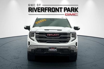 2024 GMC Sierra 1500 SLT