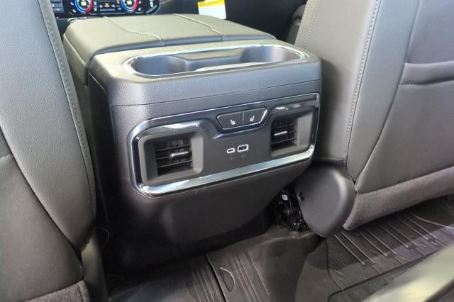 2026 GMC Sierra 1500 SLT - Photo 13