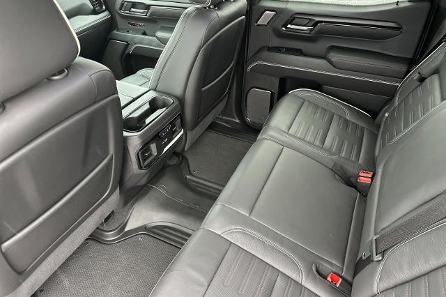 2025 GMC Sierra 1500 AT4X