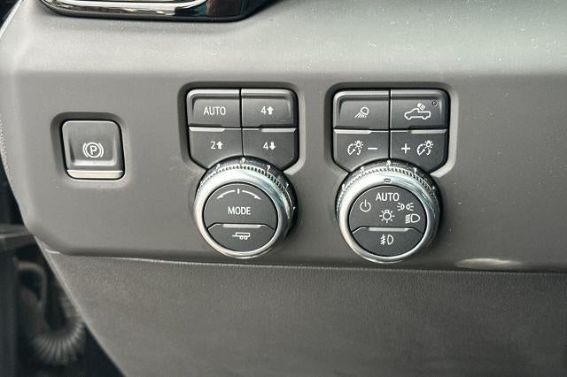 2025 GMC Sierra 1500 AT4X