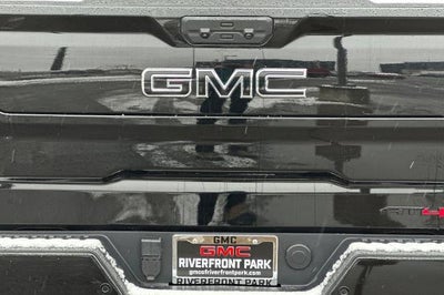 2025 GMC Sierra 1500 AT4X