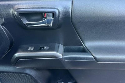 2020 Toyota Tacoma 4WD SR5