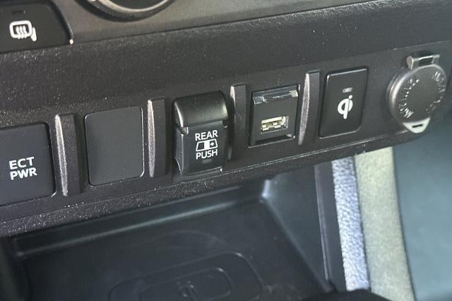 2020 Toyota Tacoma 4WD SR5