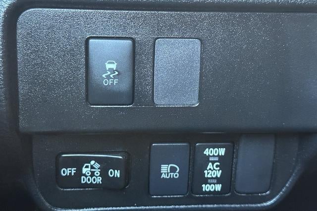 2020 Toyota Tacoma 4WD SR5