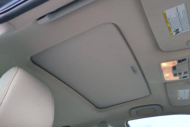 2016 Toyota Avalon Hybrid XLE Premium