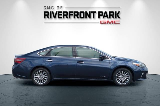 2016 Toyota Avalon Hybrid XLE Premium