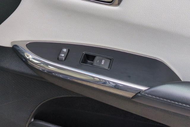 2016 Toyota Avalon Hybrid XLE Premium
