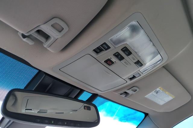 2016 Toyota Avalon Hybrid XLE Premium