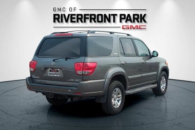 2005 Toyota Sequoia SR5