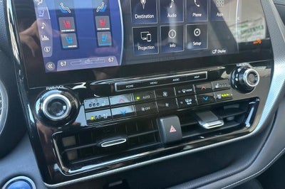 2021 Toyota Highlander Hybrid Platinum