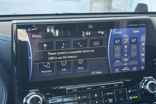 2021 Toyota Highlander Hybrid Platinum