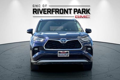 2021 Toyota Highlander Hybrid Platinum