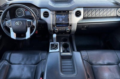 2017 Toyota Tundra 4WD Platinum