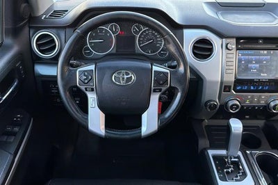 2017 Toyota Tundra 4WD Platinum