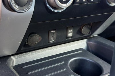 2017 Toyota Tundra 4WD Platinum