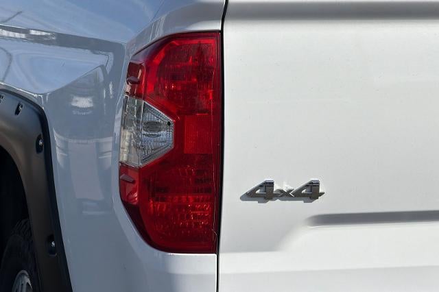 2017 Toyota Tundra 4WD Platinum