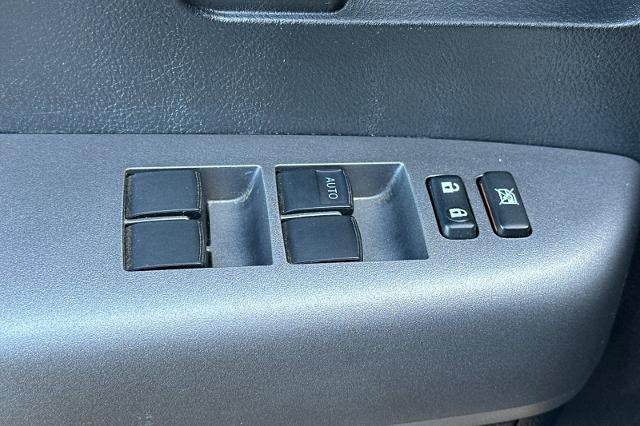 2013 Toyota Tundra 4WD Truck BASE