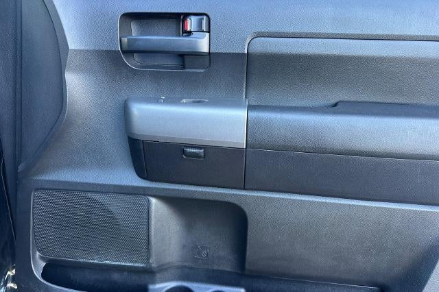 2013 Toyota Tundra 4WD Truck BASE