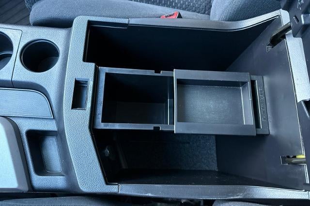 2013 Toyota Tundra 4WD Truck BASE