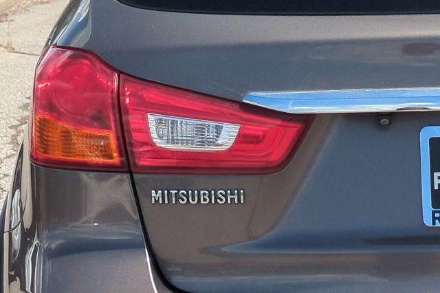2019 Mitsubishi Outlander Sport ES 2.0