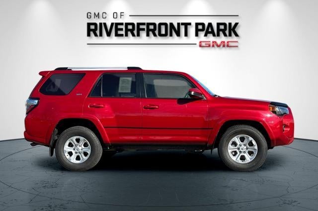 2022 Toyota 4Runner SR5