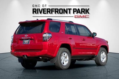 2022 Toyota 4Runner SR5