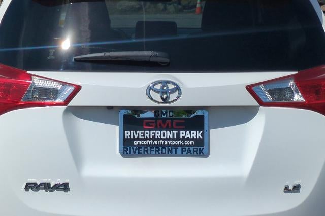 2015 Toyota RAV4 LE