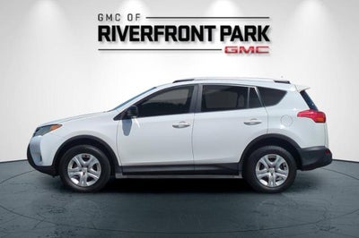 2015 Toyota RAV4 LE