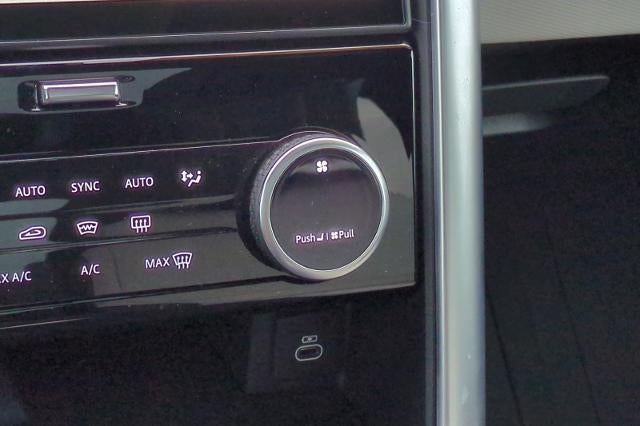 2023 Land Rover Discovery HSE R-Dynamic