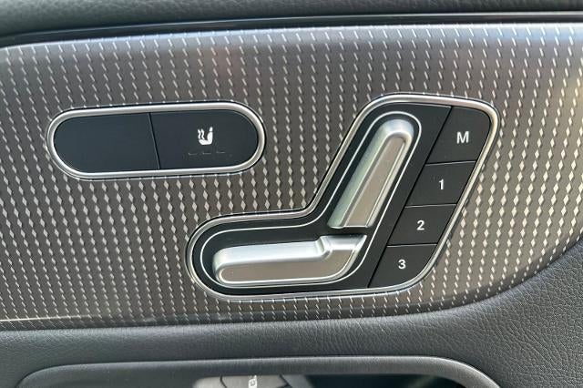 2023 Mercedes-Benz GLB GLB 250