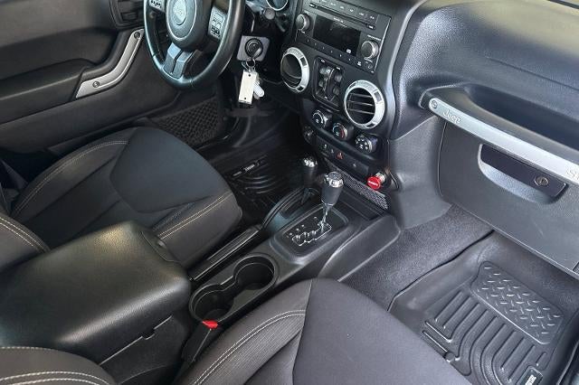 2013 Jeep Wrangler Unlimited Sahara