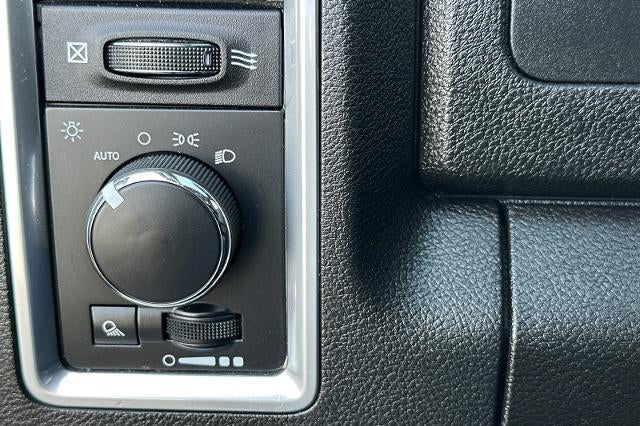 2024 RAM 1500 Classic SLT