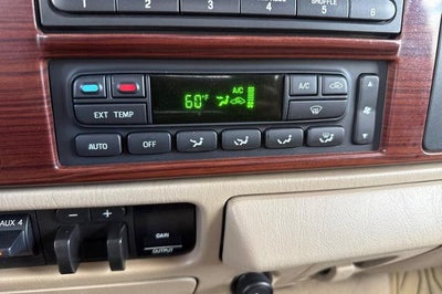 2006 Ford Super Duty F-350 SRW XL
