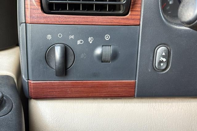 2006 Ford Super Duty F-350 SRW XL