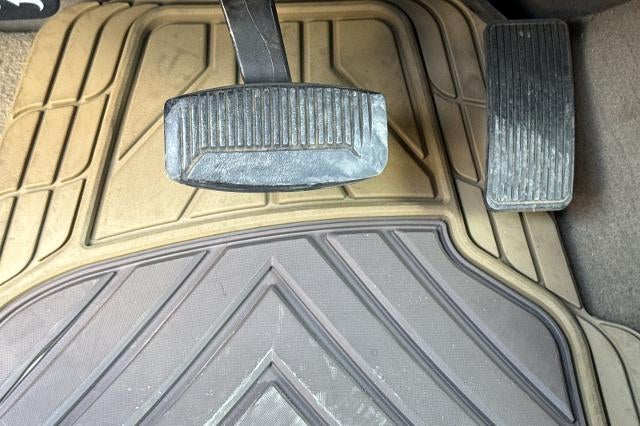 2006 Ford Super Duty F-350 SRW XL