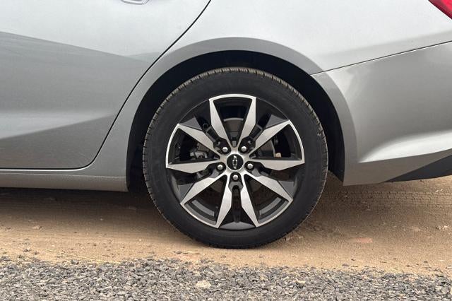 2023 Chevrolet Malibu RS