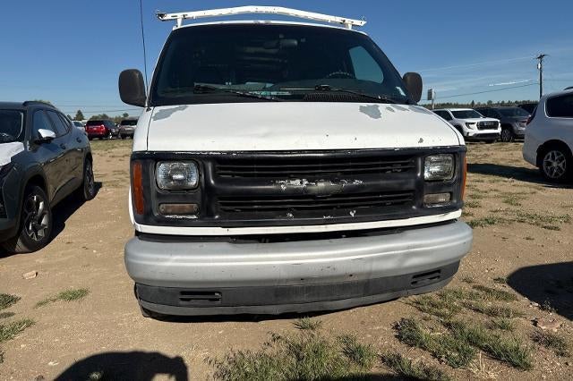 2000 Chevrolet Express Cargo 3500 BASE