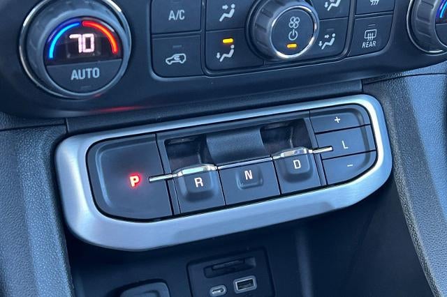 2021 GMC Acadia SLT