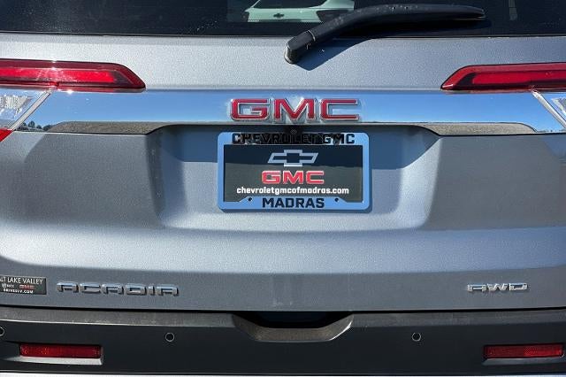 2021 GMC Acadia SLT